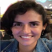 Profesora de química, matemática básica y física básica